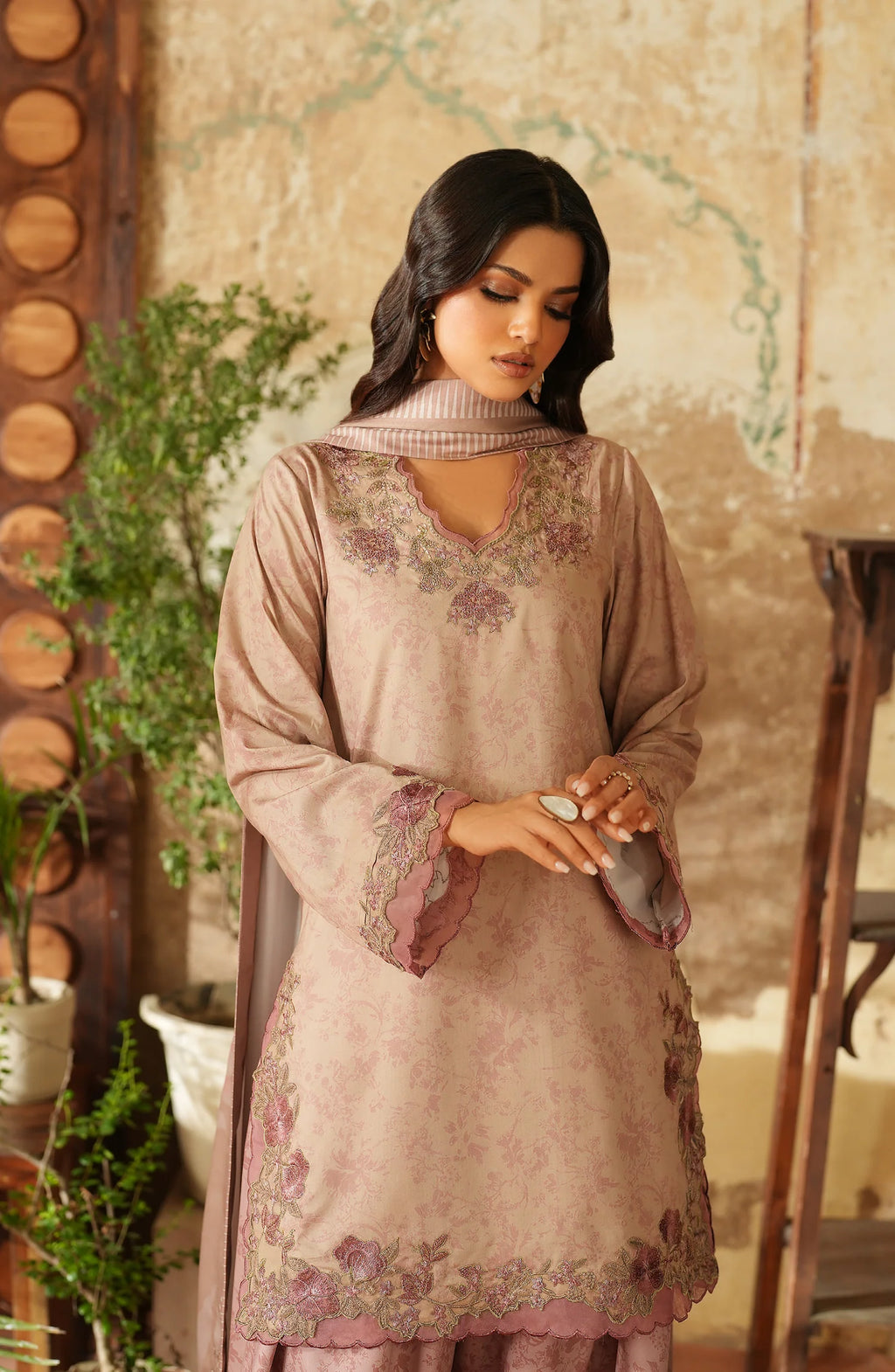Iznik Pre-Fall