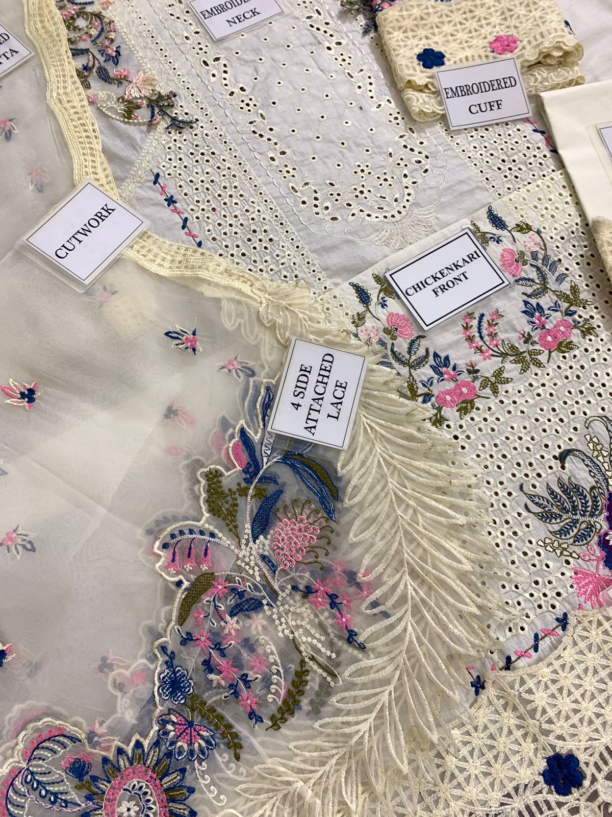 QALAMQAR LUXURY LAWN CHICKEN KARI COLLECTION&nbsp;